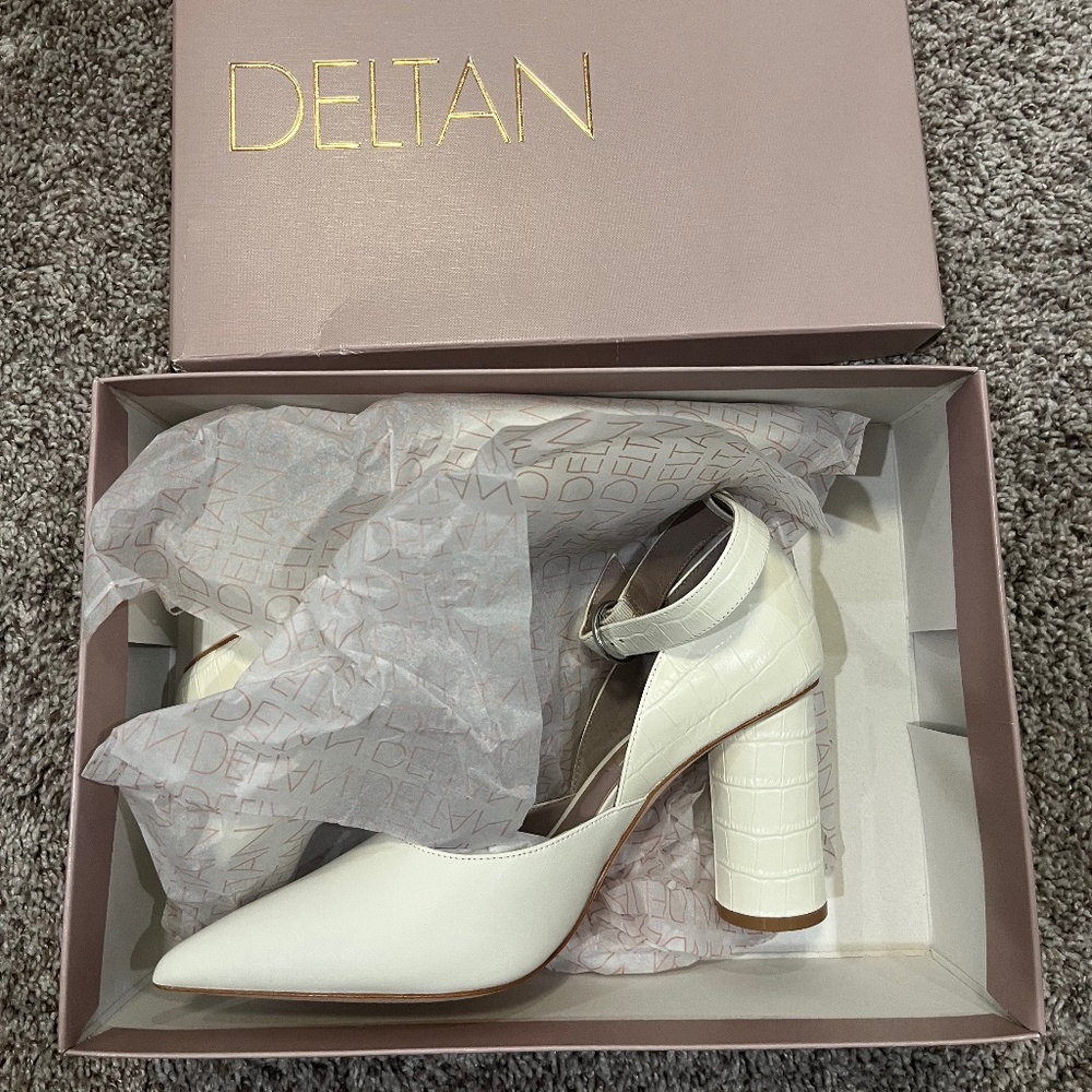 Antonio Melani Jami Print Ankle Strap Pumps